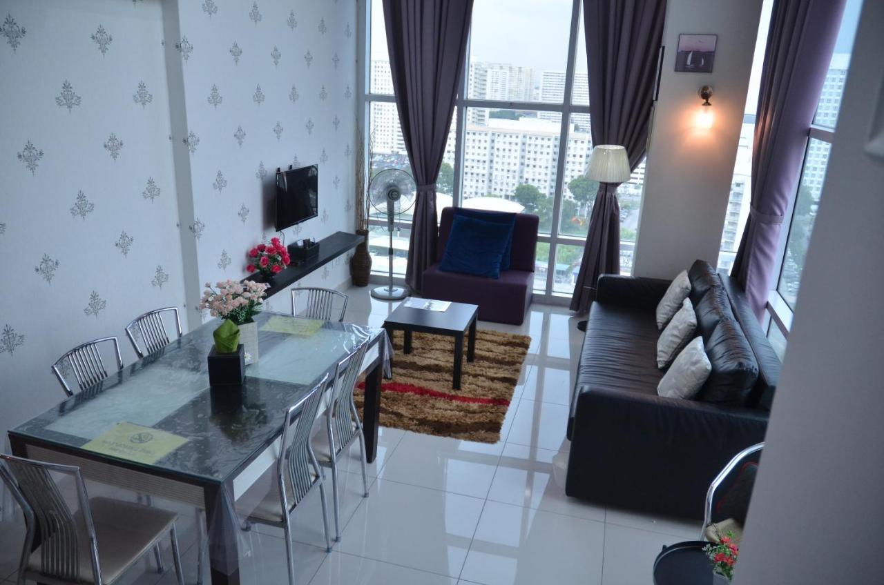 Maritime Suite Duplex Penang- Pemandangan Laut George Town Eksteriør billede